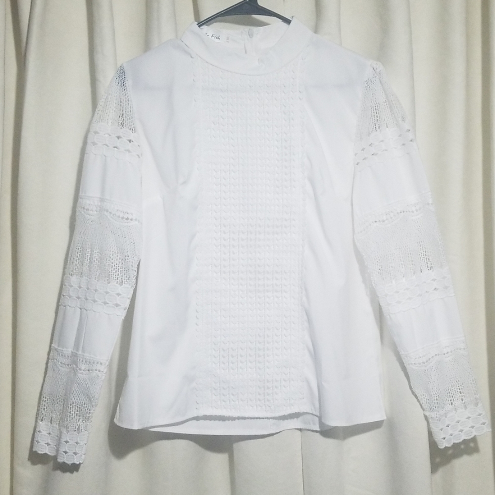 White lace blouse long sleeve medium fit